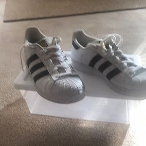 Adidas Superstar